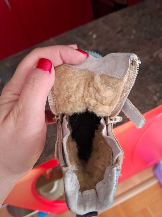 Детски ботуши Капчица