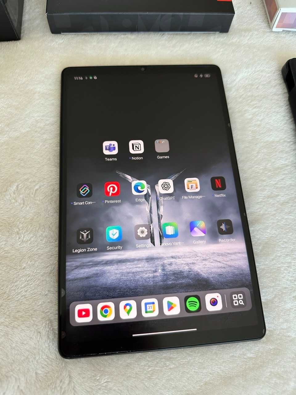Lenovo Legion Y700 (2025) – 16GB RAM / 512GB SSD