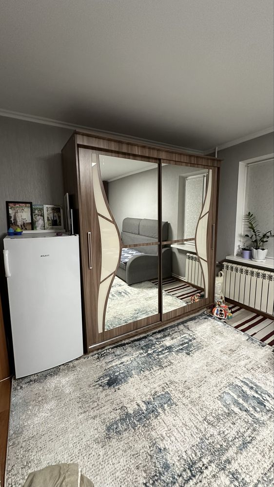 Продам морозильную камеру