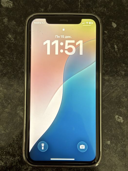 iPhone 11 белый 128 гб