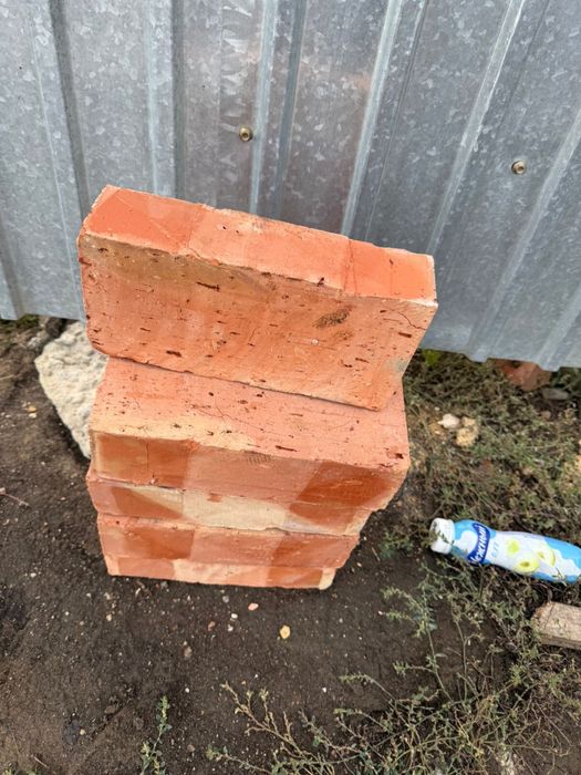 Кирпич полуторный пустотелый