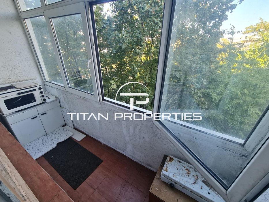 Дава се под наем Тристаен апартамент в Бургас, Лазур - 80 кв.м за 255 € - Снимка #4