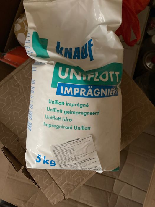 Фугираща и шпакловъчна маса Knauf Uniflott Imprägniert
