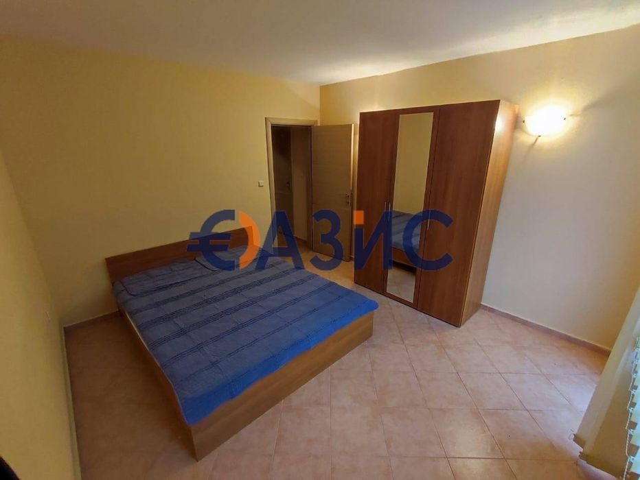 Продава се Двустаен апартамент в к.к. Слънчев бряг - 60 кв.м за 1032 €/кв.м - Снимка #8