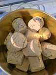 Продавам коркови тапи