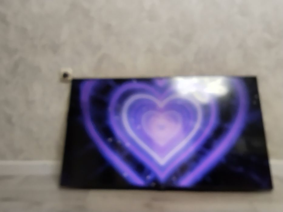 Samsung UE50TU8000U — 50″ 4K UHD Smart TV, идеальный LED!