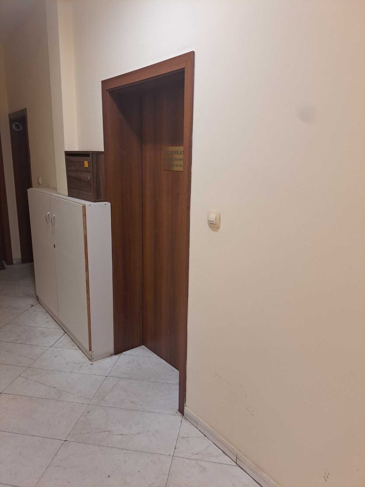 ТОП Център - Русе - ОФИС - СОБСТВЕНИК Продава