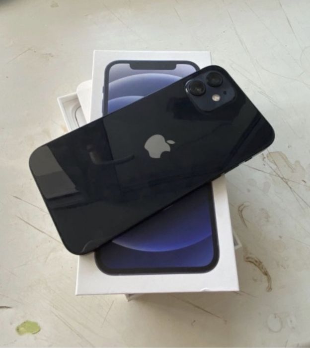 Продам iphone 12