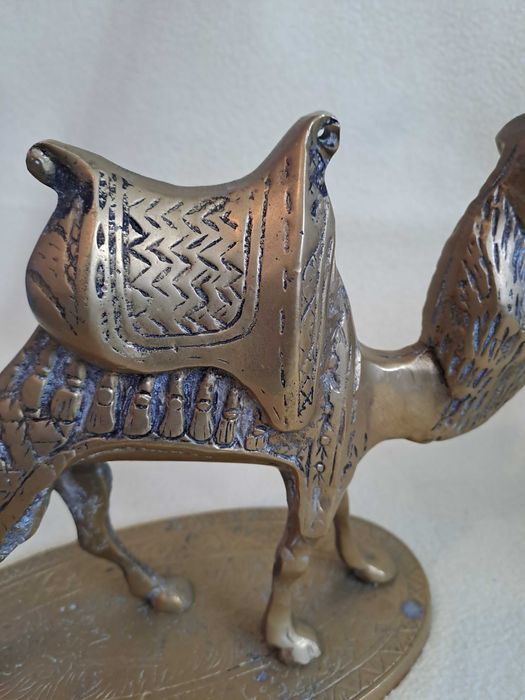 camila bronz 25 cm 1,75 kg