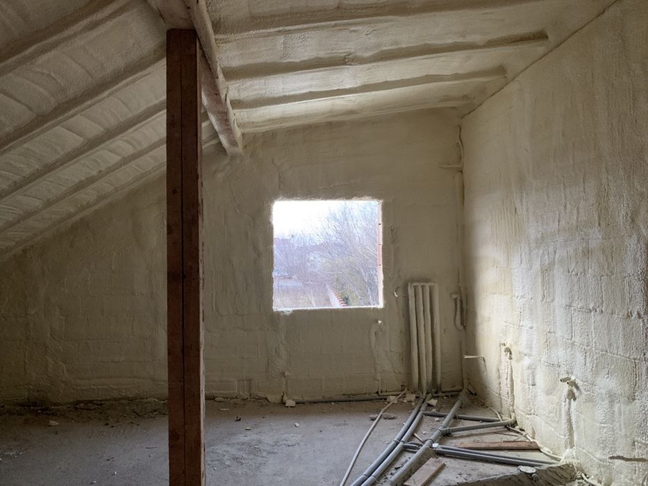 Izolatii spuma poliuretanica. Materialele Premium