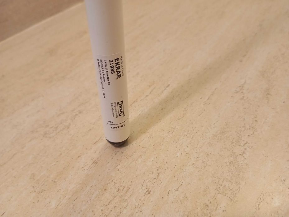 Cuier Ikea Ekrar alb