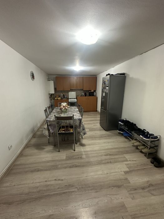 Casa de vanzare in localitatea Satchinez