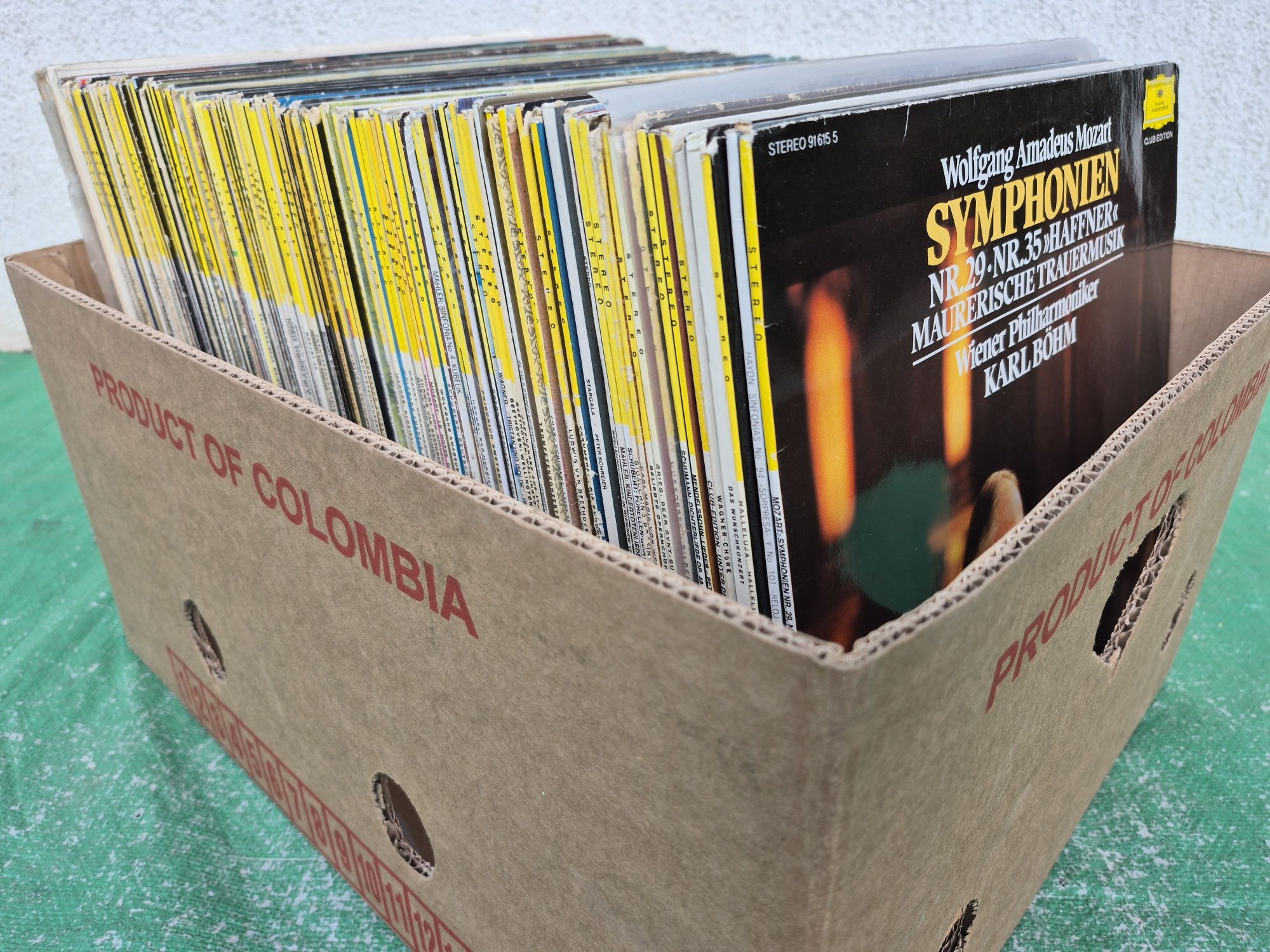 Vând 100lp Discuri Vinil colectia Deutsche Grammophon muzică clasică