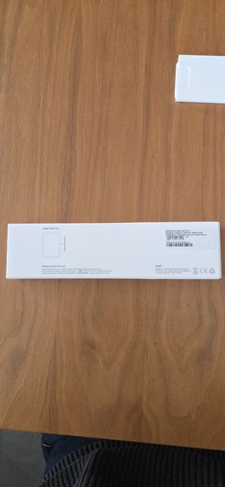 *чисто нов* Apple pencil pro