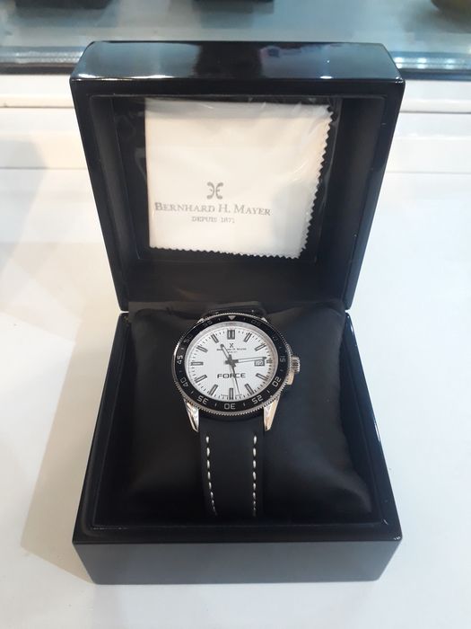 Часы Bernhard H. Mayer Force