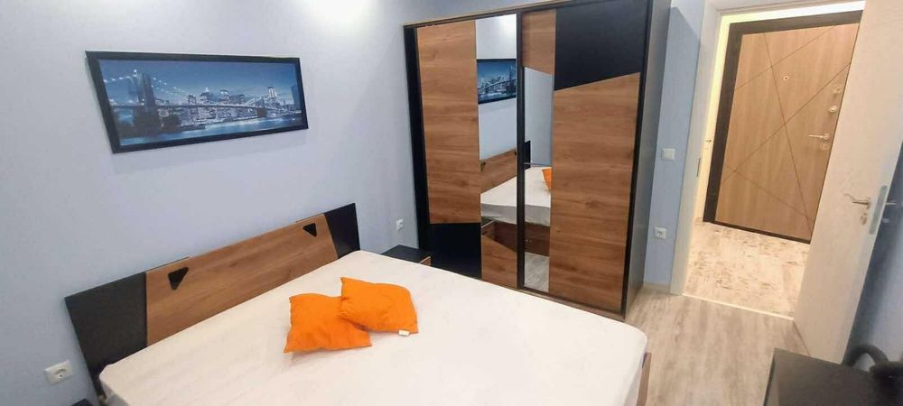 Двустаен апартамент, под наем, кв. Владислав Варненчик