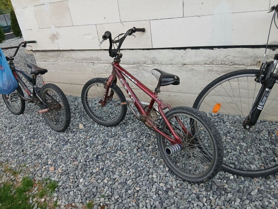 Vând două BMX uri