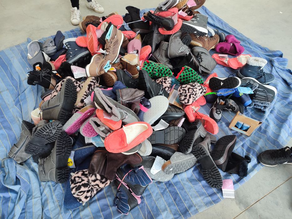 Incaltaminte outlet vara