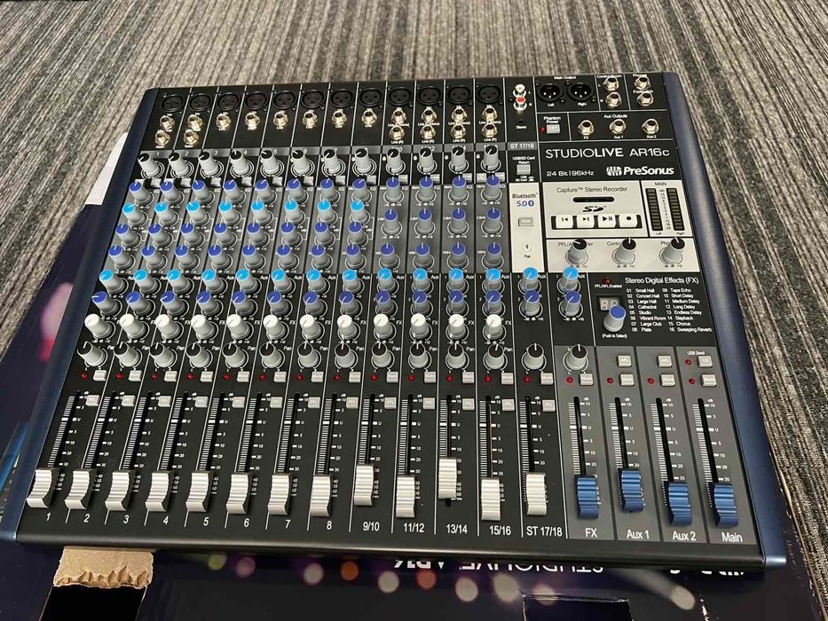 Продавам Presonus Studiolive AR16C