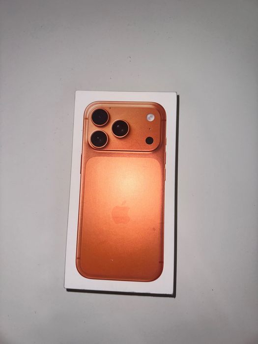 iPhone 17 Pro 512GB - Оранжев
