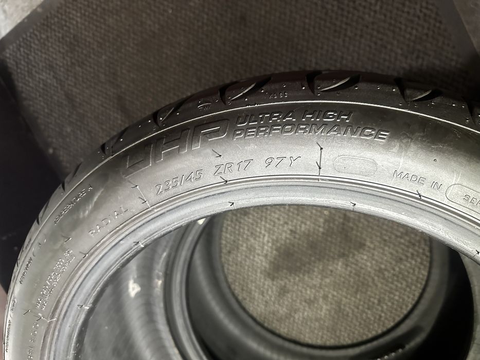 235/45 ZR17 97Y XL - Taurus UHP Oferta