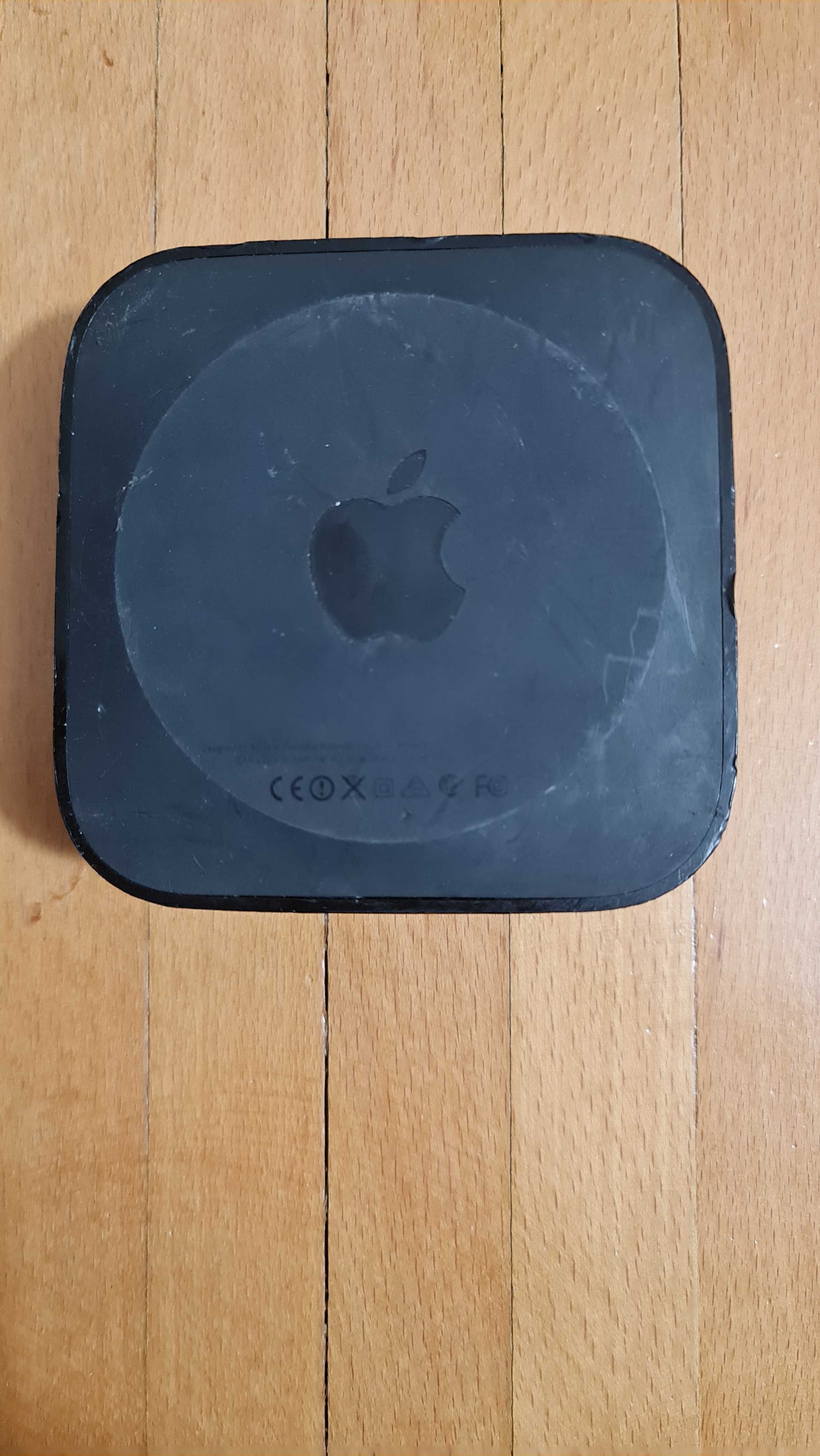 Apple TV Gen 4, 32 Gb, A1625 media player / nu chromecast