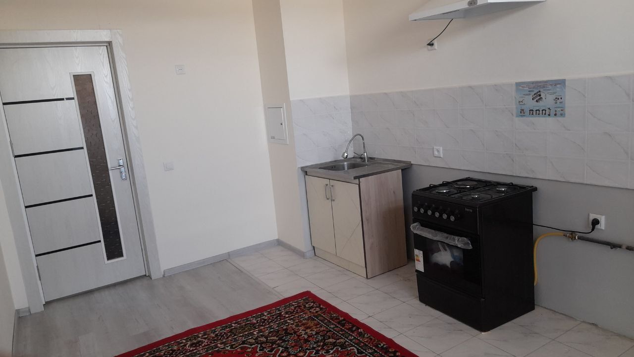 Tezkor xolatda dom sotiladi.
Movarodan 11 qavat 2 xonali.65 mln bosh t