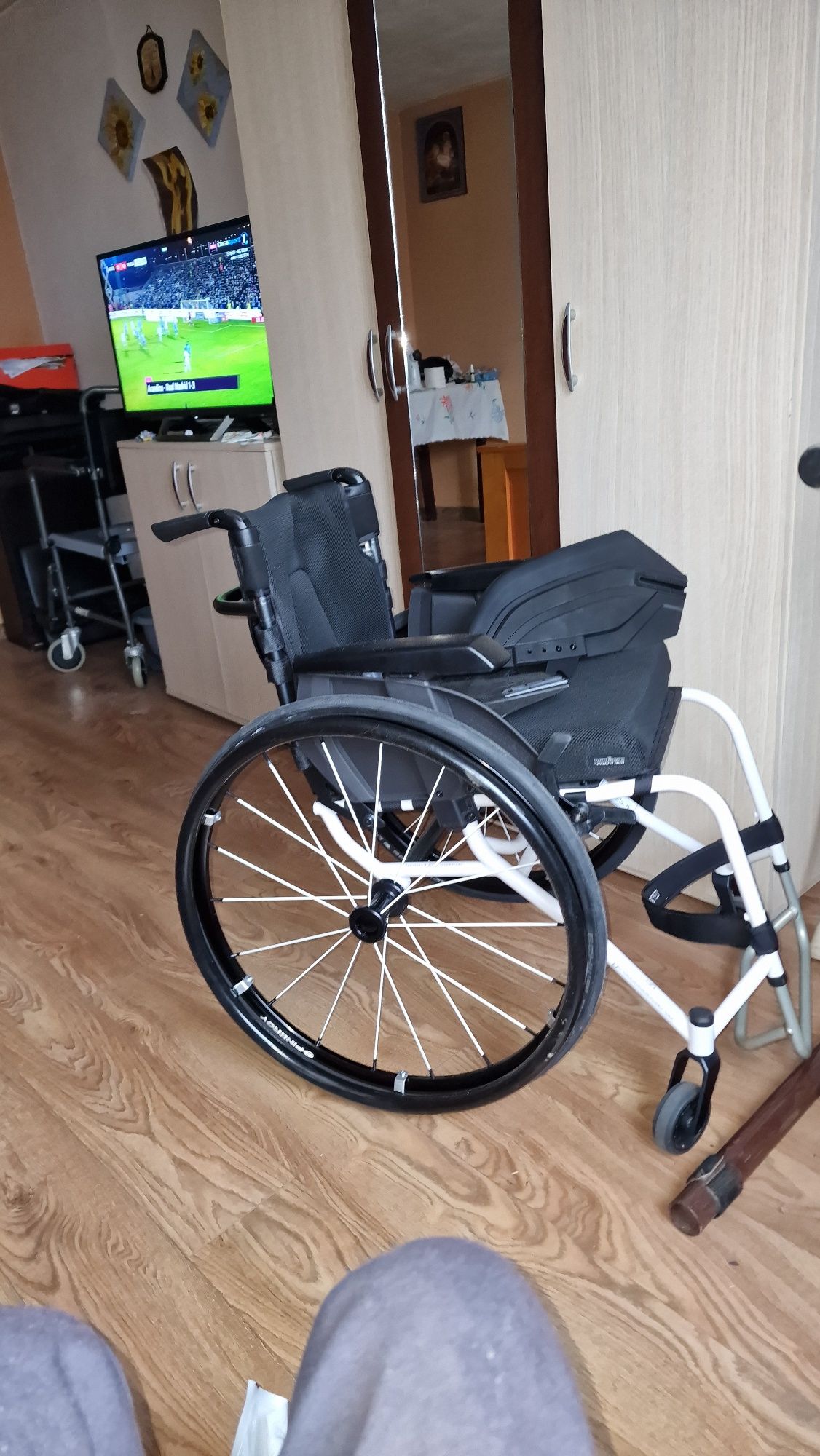 Scaun cu rotile panthera U3 light