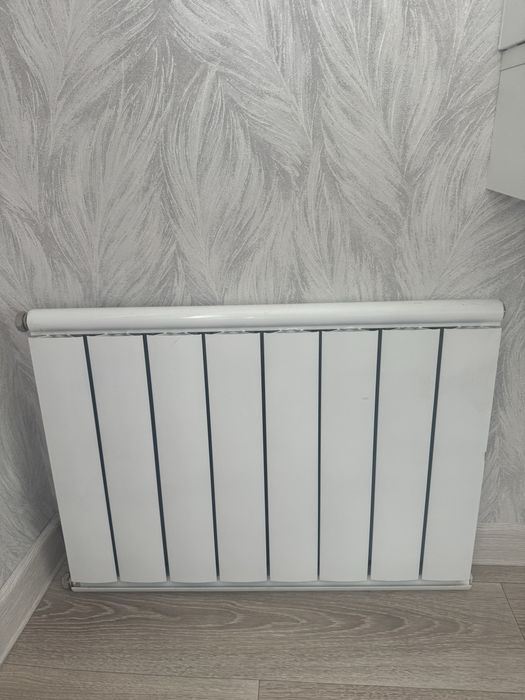 Батареи на 8 и 9 секций, новые