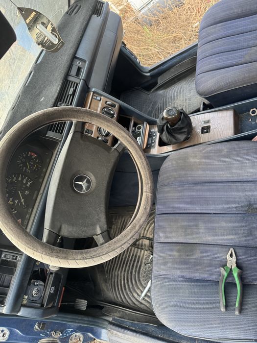 Запчасти на мерседес