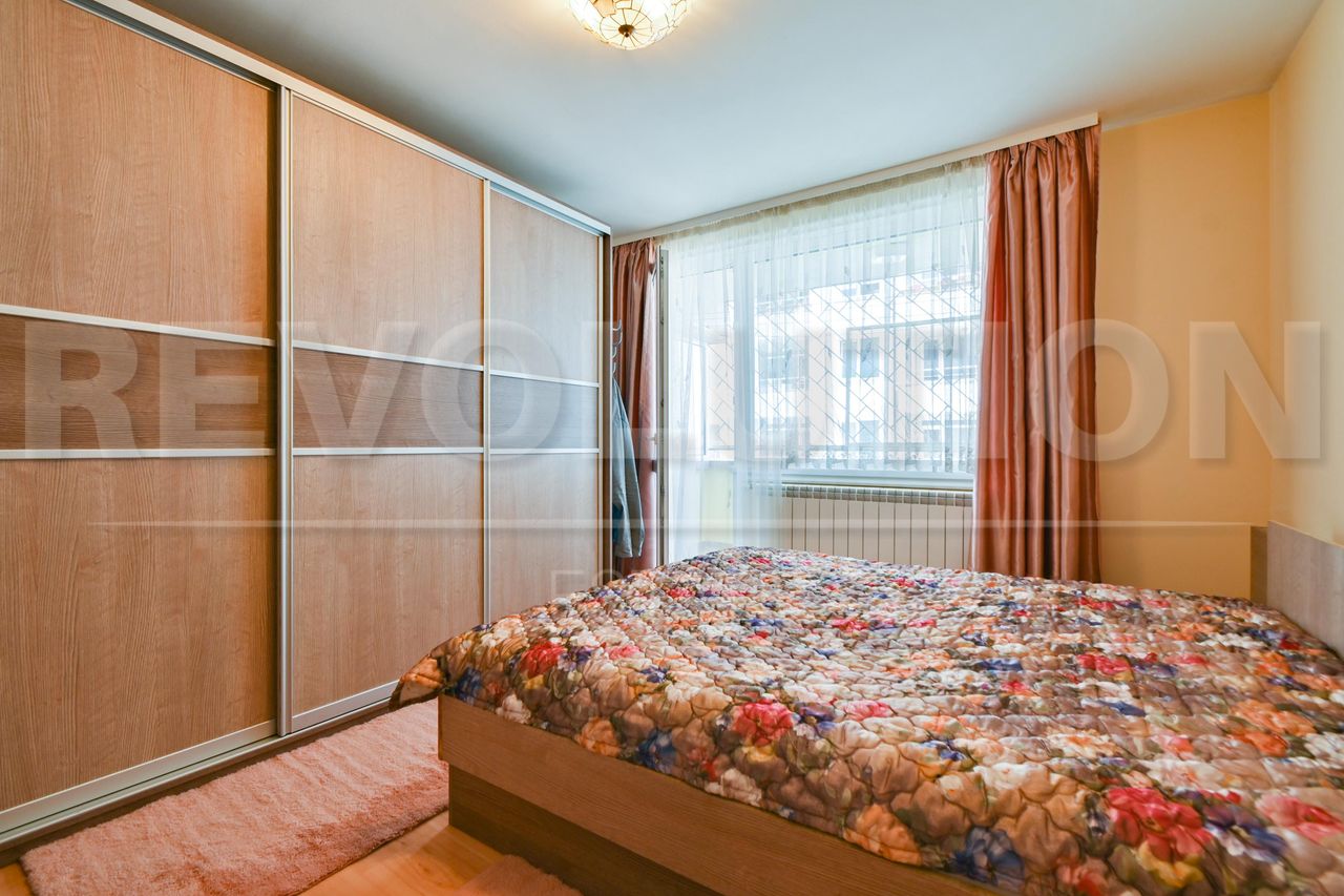 Продава се Тристаен апартамент в София, Овча купел - 110 кв.м за 2400 €/кв.м - Снимка #11