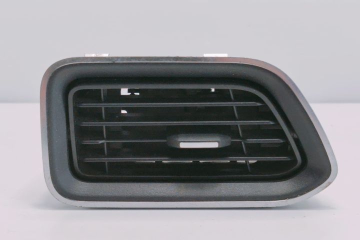 Grila ventilatie 687501519R Renault Master a 3-a generatie