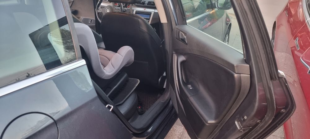 Vând Volkswagen Passat b6 Highline, 1.4 tsi 150 cp benzina și GNC/DSG