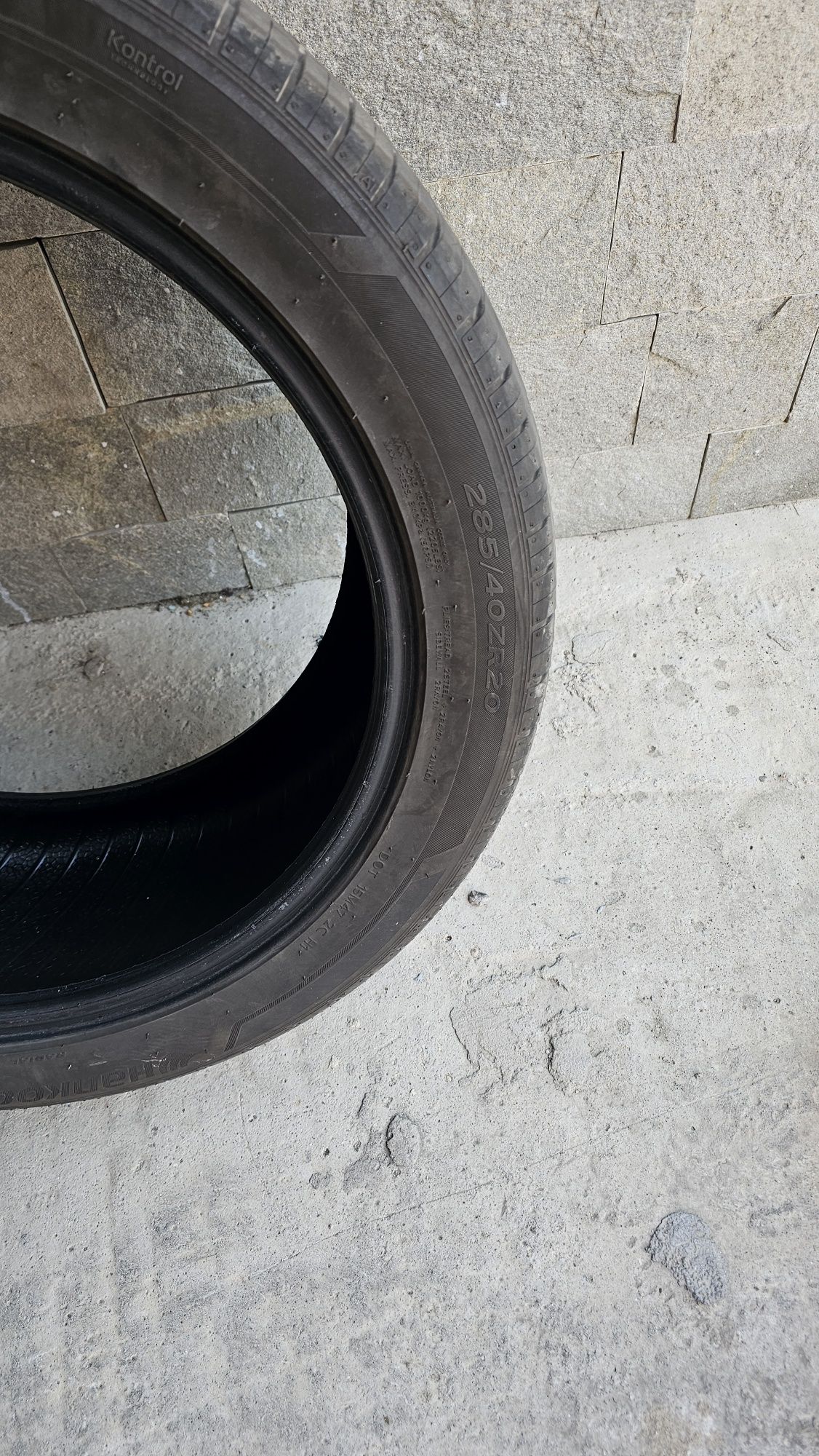 Гуми марка Hankook 285/40ZR20