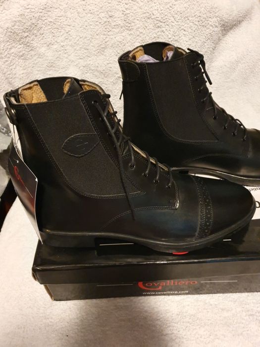 Ghete din piele naturală