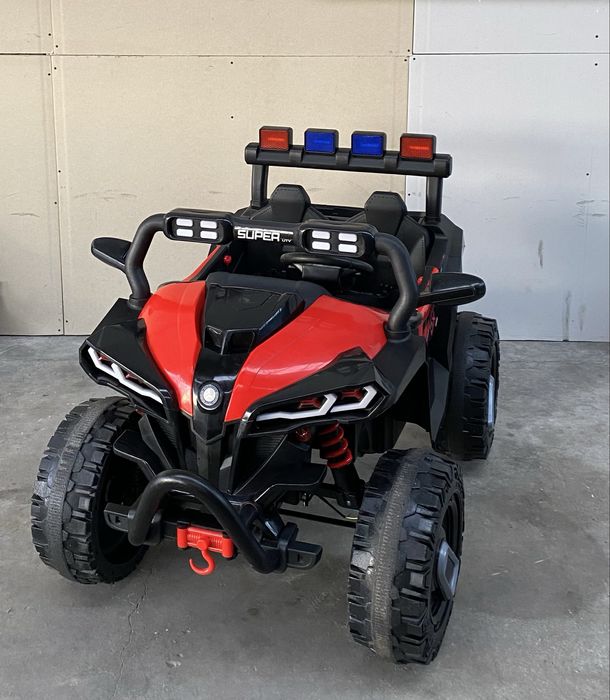 Детски акумолаторен джип