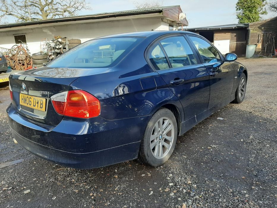 Piese auto BMW e90 318i