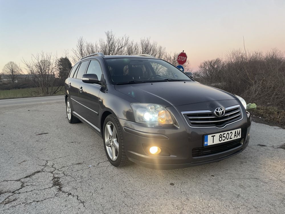 Toyota Avensis 2.2 D-Cat 130kW (177к.с.)