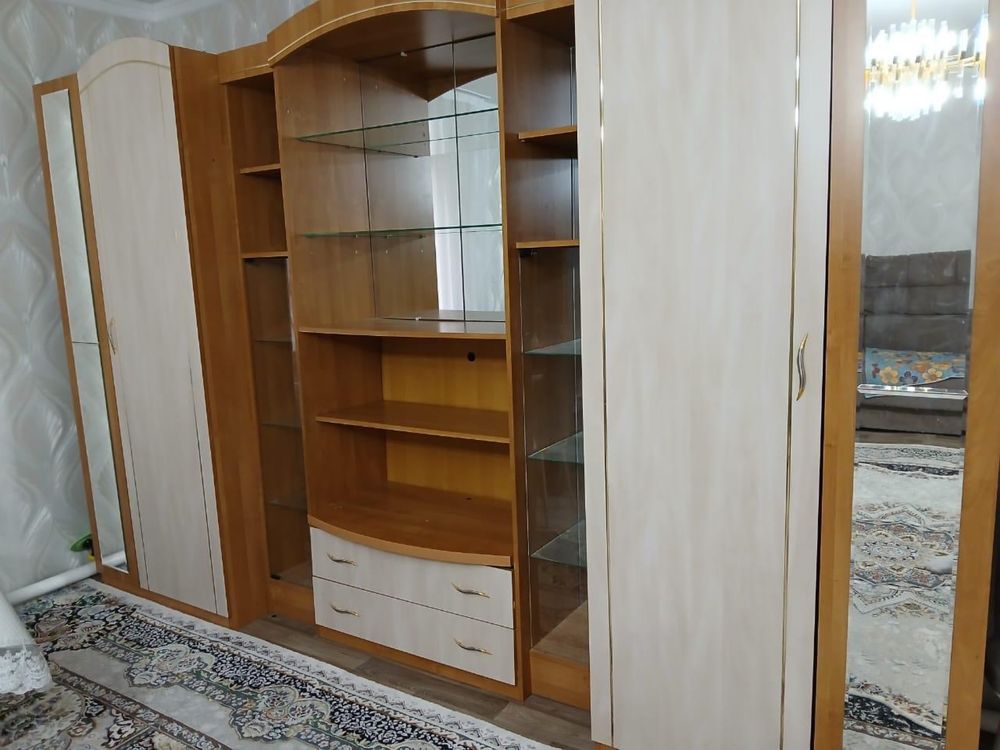 Продам шкаф
