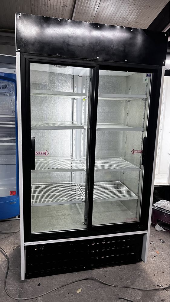 Vitrina frigorifica verticala 210cm inaltime iluminată led