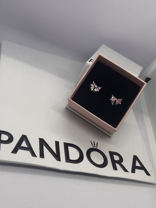 Пандора обеци Pandora