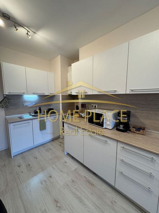 Дава се под наем Двустаен апартамент в Варна, Аспарухово - 80 кв.м за 612 € - Снимка #2