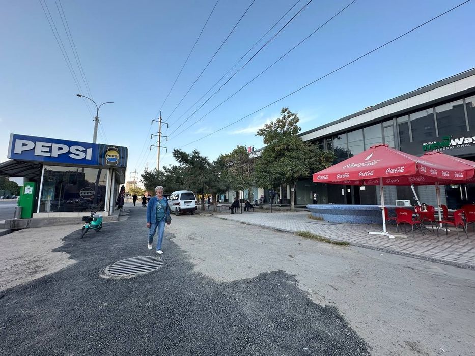 Аренда не жилого помещения 1000 м2 первая линия Кушбеги