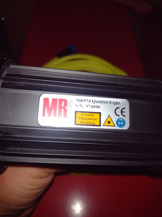 Lanterna UV MR974 quatro line