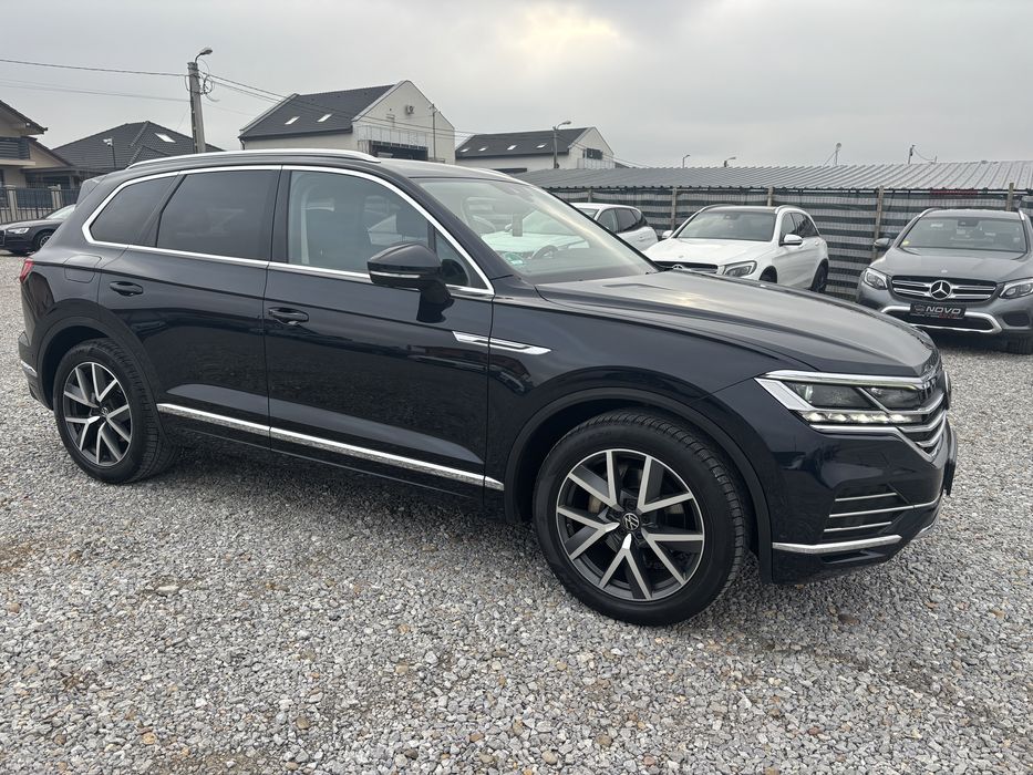VW touareg 2021 286 cp Matrix 43900€ sau schimb