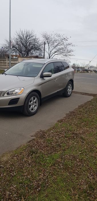 VOLVO  XC. 60 An.  2013  Motor 2.0 în 5 cilindri  163cp