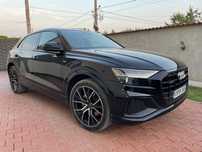 Audi Q8 S-Line 2020