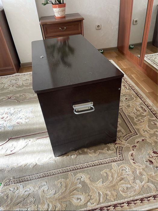 Продам сундук.