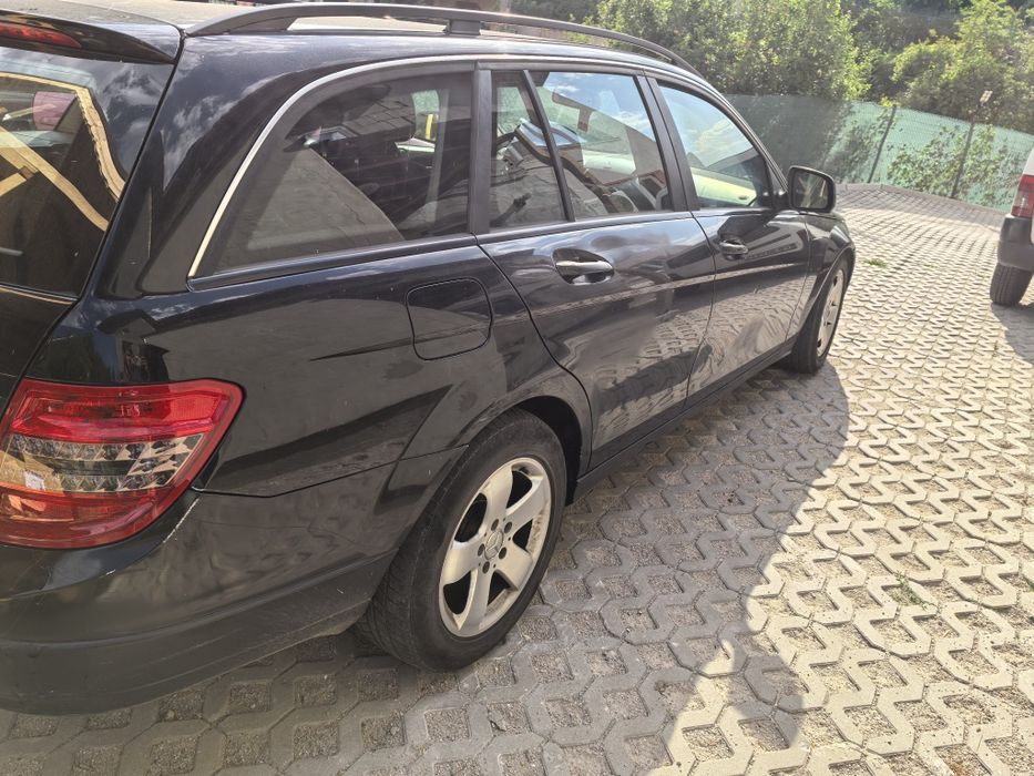 Мерцедес с200 на Части