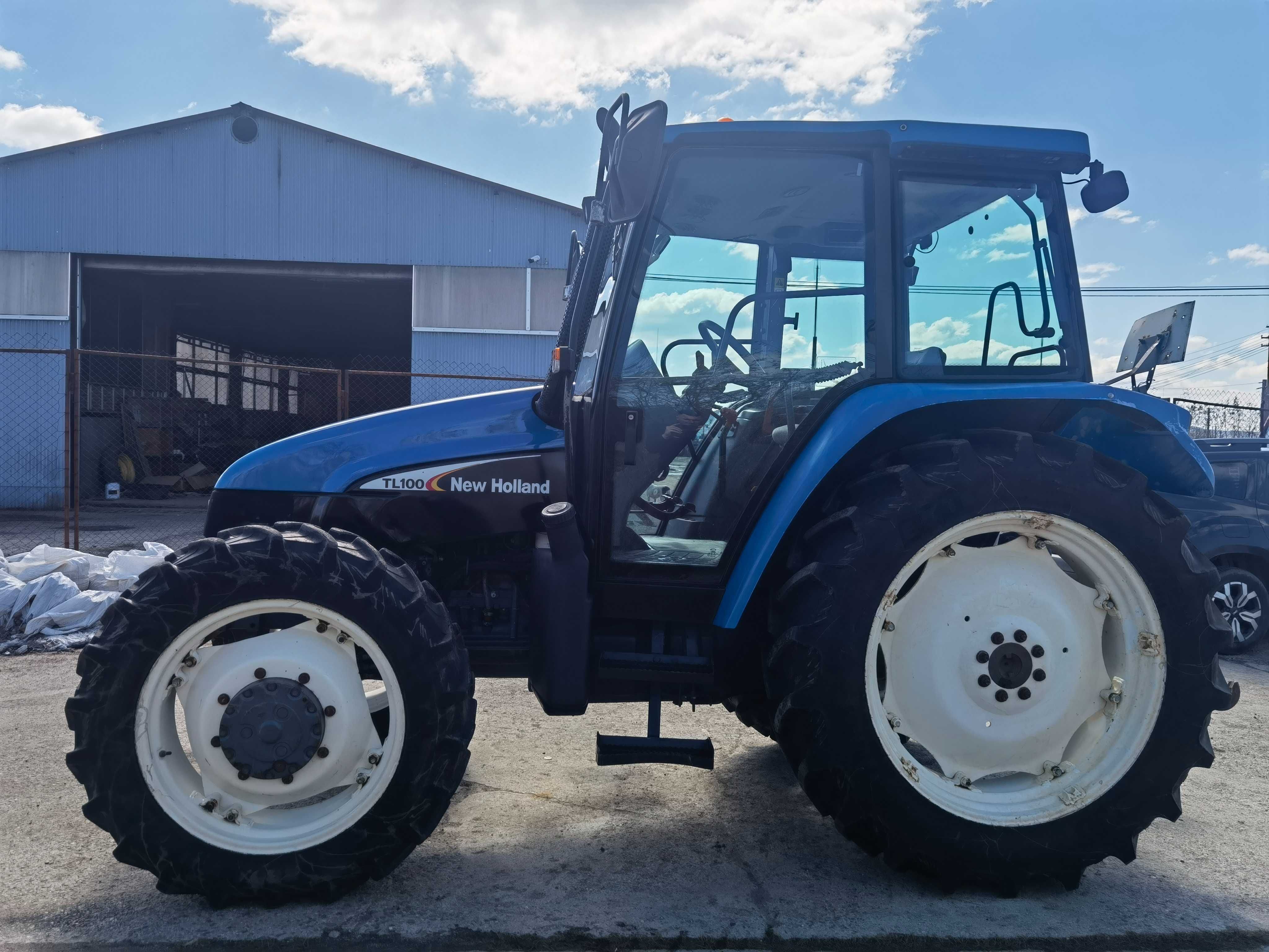 Tractor New Holland TL 100